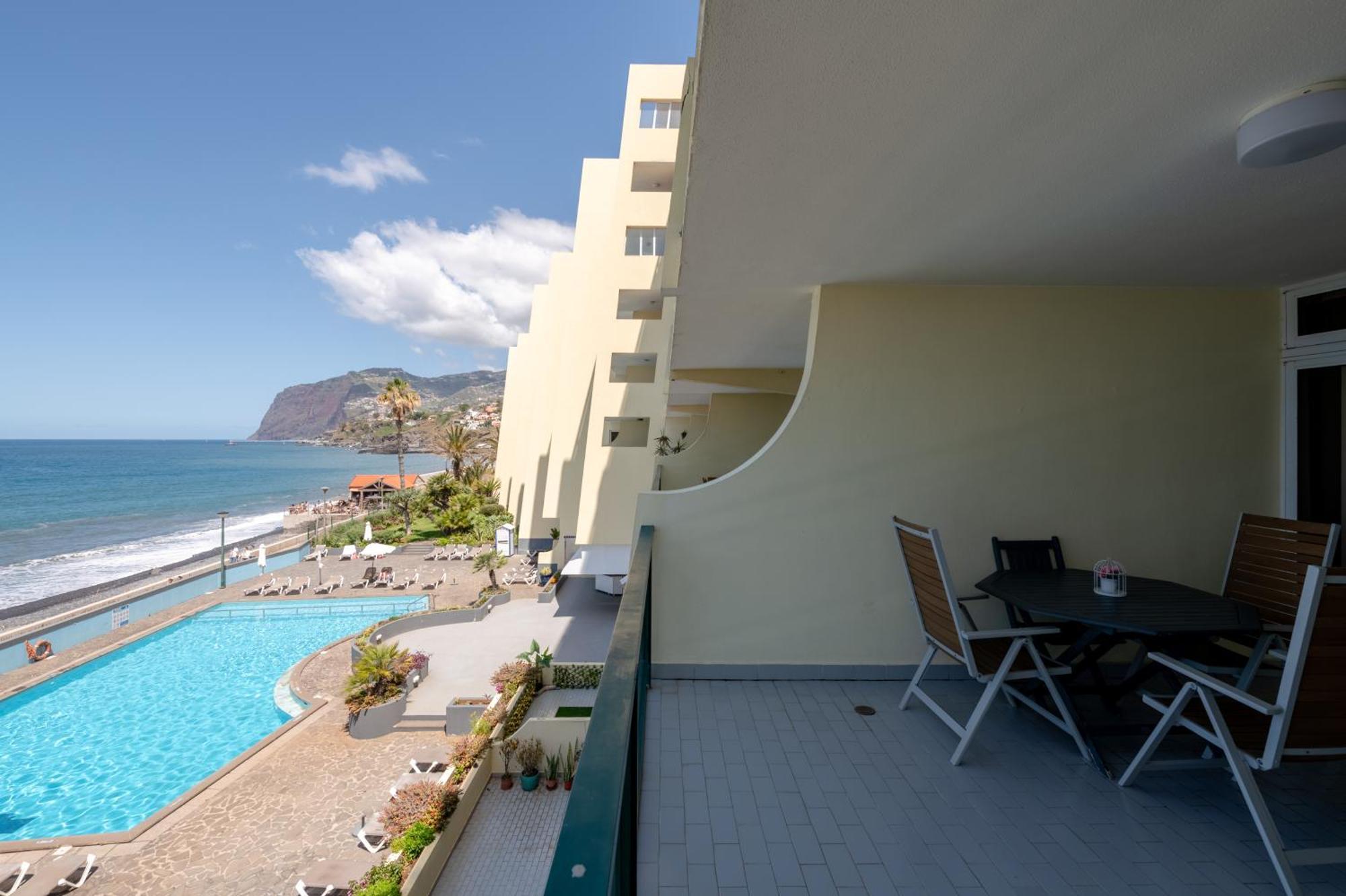 Atlantic View Apartment At Formosa Beach 丰沙尔 外观 照片